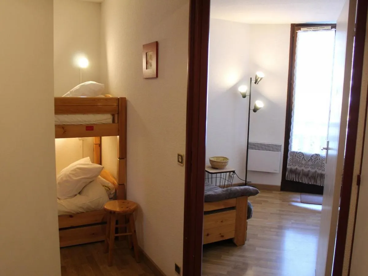 Studio Cabine - 4 Couchages, A L'Entree De Risoul 1850, Proche Commerces Et Navette Gratuite - Fr-1-330-176